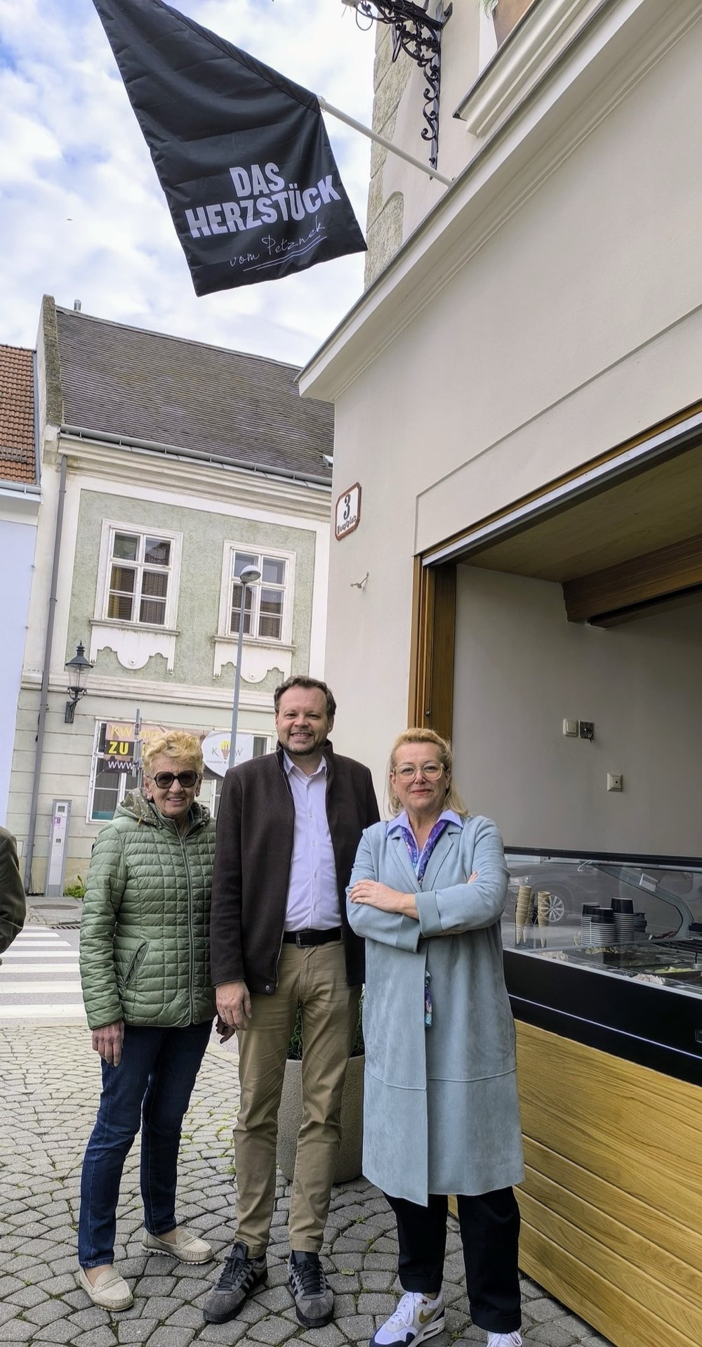Malbuchpräsentation im neuen „Das Herzstück“