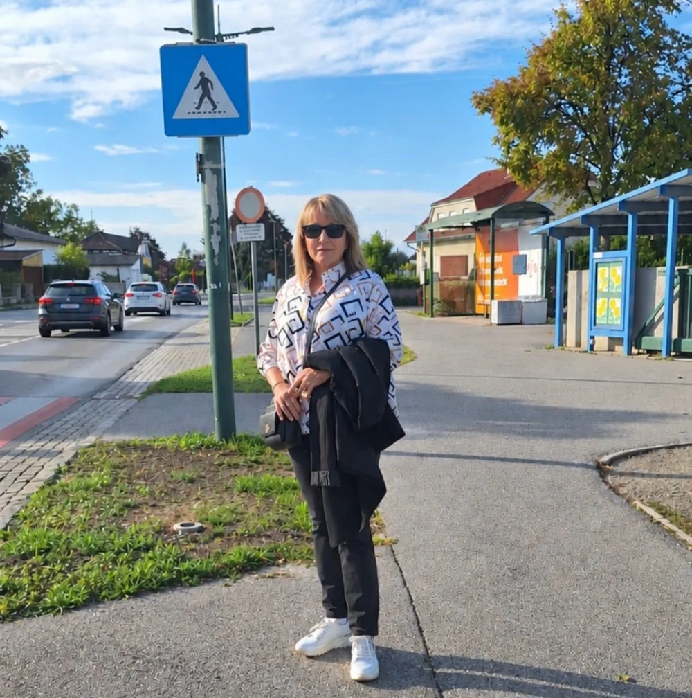 Vorsicht Kinder bei Volksschule Fischamender Straße